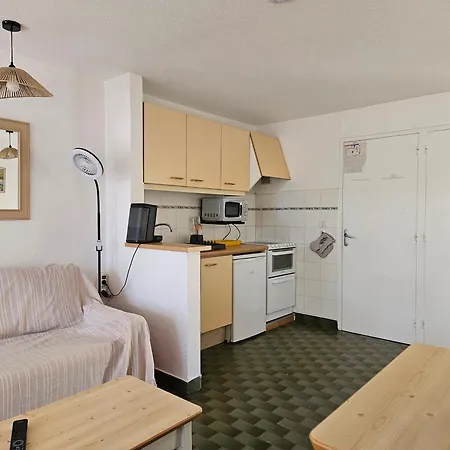 Apartament 1 Chambre, Piscine, Terrasse Entre Port Et *
